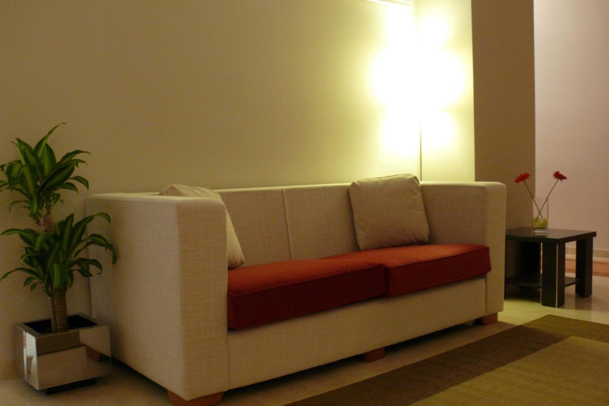 Sanlúcar la Mayor Hostal Albero By Eme Hoteles מראה חיצוני תמונה